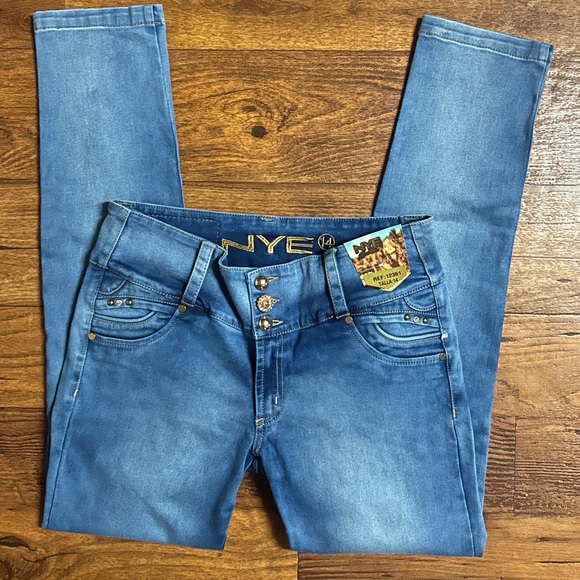 NYE • Size 14 • Denim Blue W/ Multi-Colors Braided • Gold/Diamond Studded •Jeans - Picture 6 of 12